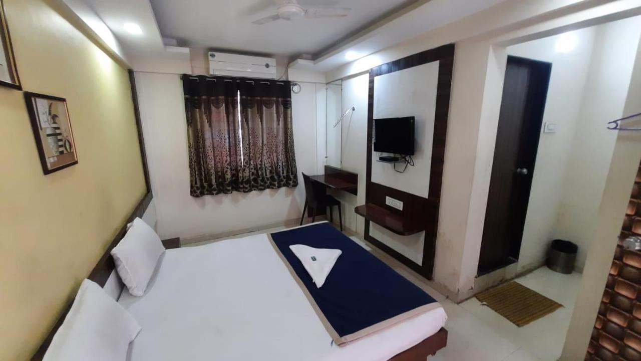 Hotel Royal Treat Kolhapur Luaran gambar