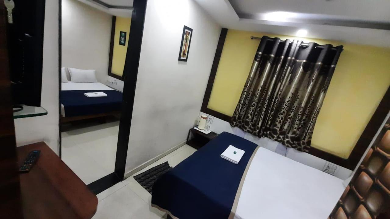 Hotel Royal Treat Kolhapur Luaran gambar