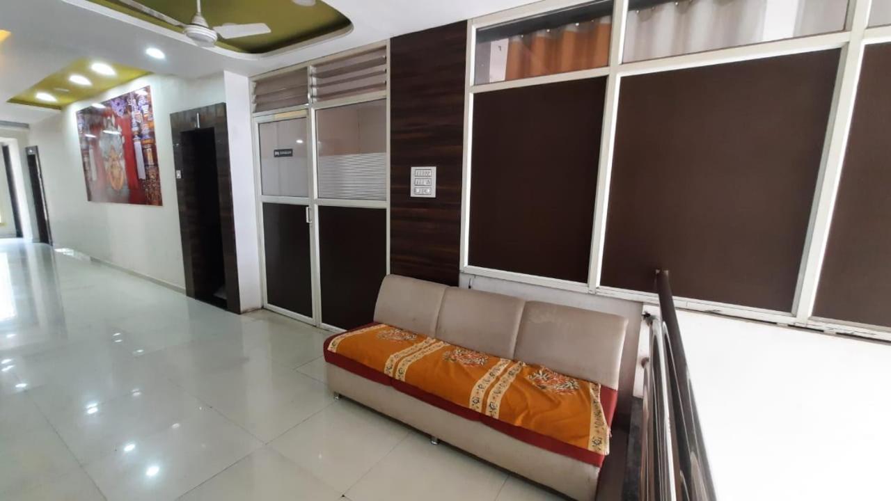 Hotel Royal Treat Kolhapur Luaran gambar