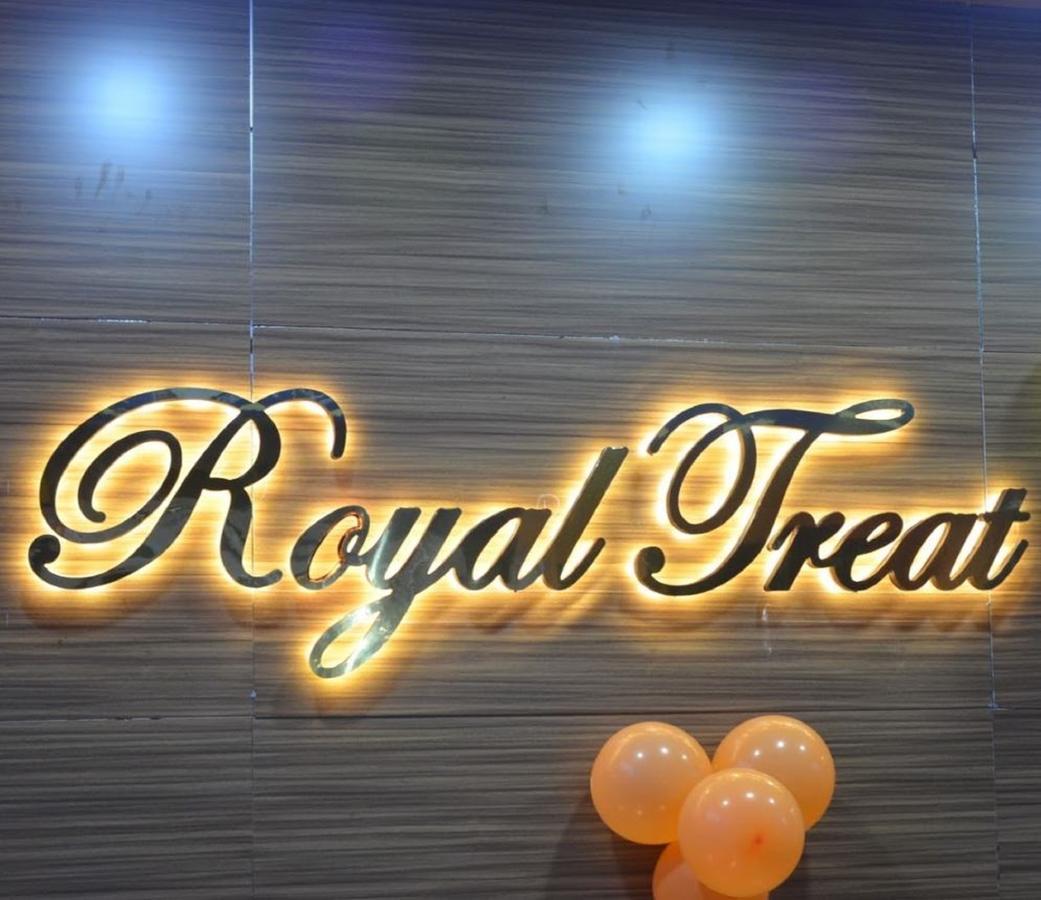 Hotel Royal Treat Kolhapur Luaran gambar